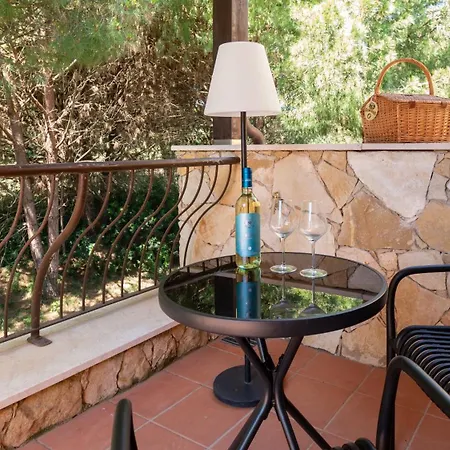 Emerald Greens Golf & Pool Retreat Villa S'archittu Cuglieri