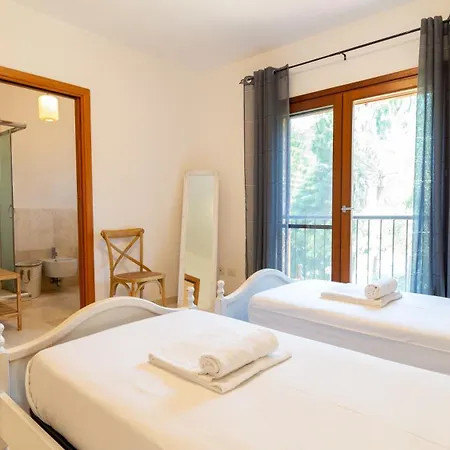 Emerald Greens Golf & Pool Retreat 빌라 *