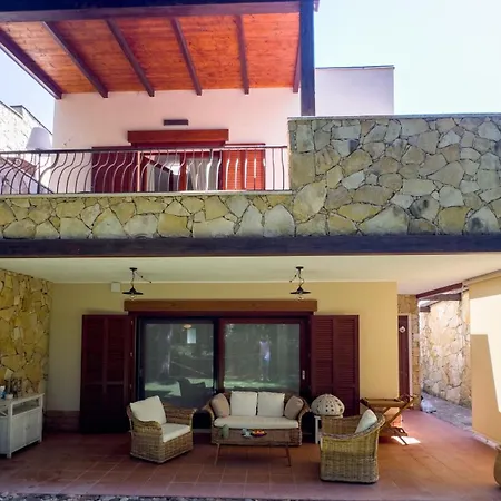 Villa Emerald Greens Golf & Pool Retreat *